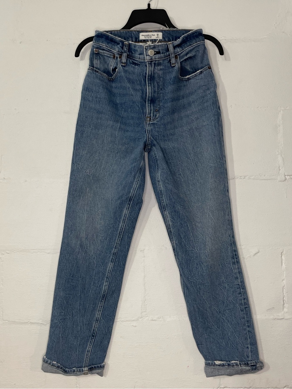 Abercrombie & Fitch Mid Wash Straight-Leg Women’s Jeans